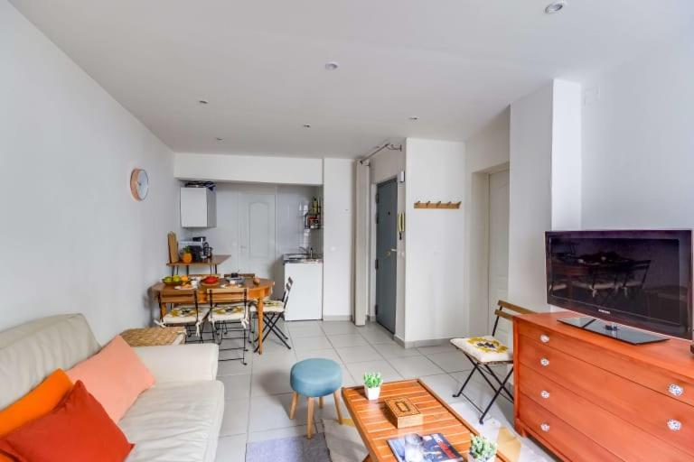 Guestready - Bel Apt A 6 Min Du Metro Gare Du Nord Paris Dış mekan fotoğraf